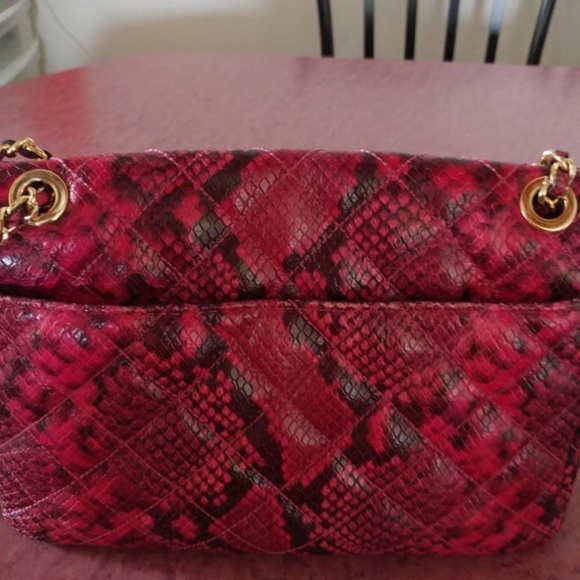 Michael kors pink snake skin print clutch - Picture 2 of 3